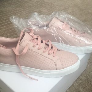 Pink Sneakers - GREATS size 8